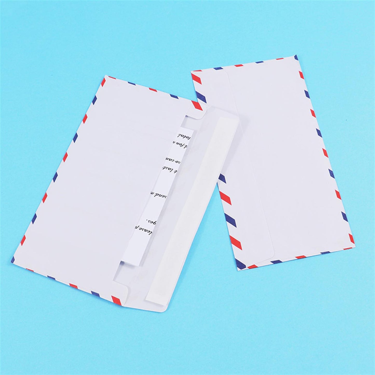 Pack of 25 80gsm Red and Blue Strip Self-Adhesive Air Mailing Envelopes 11 x 22cm