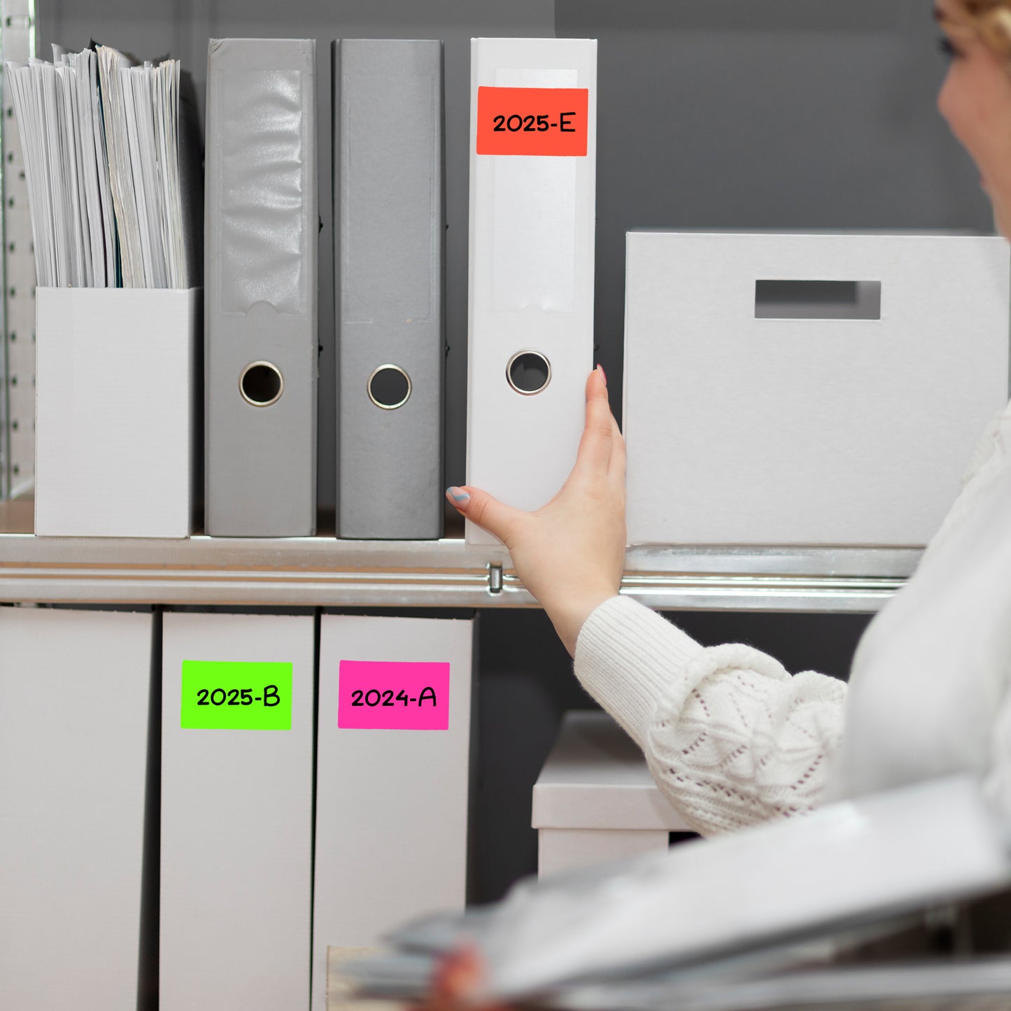 Pack of 96 Fluorescent Green 50x80mm Rectangular Labels