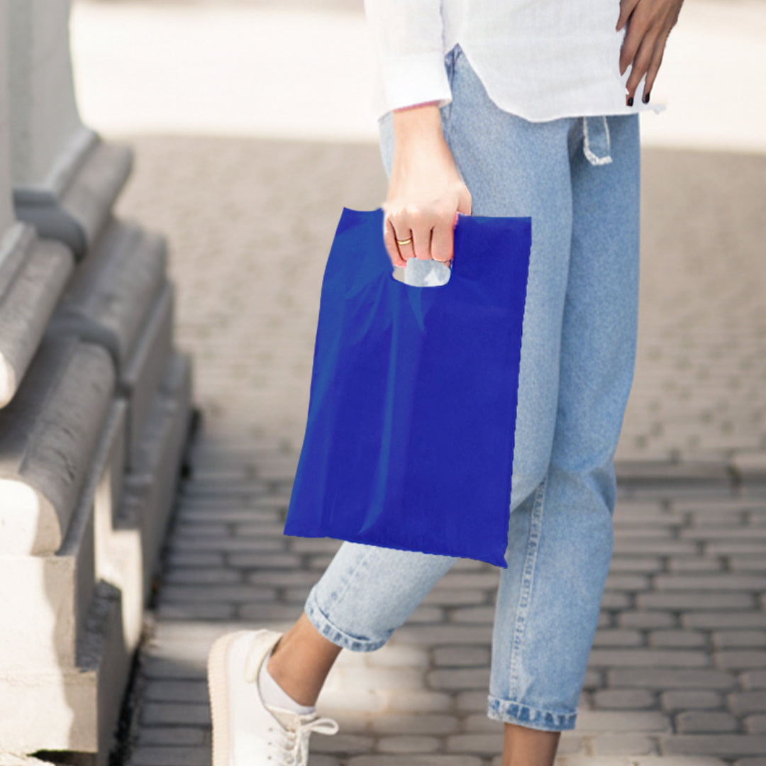 Pack of 100 Ivory Coloured 45x35cm Non-Woven Patch Handle Bags