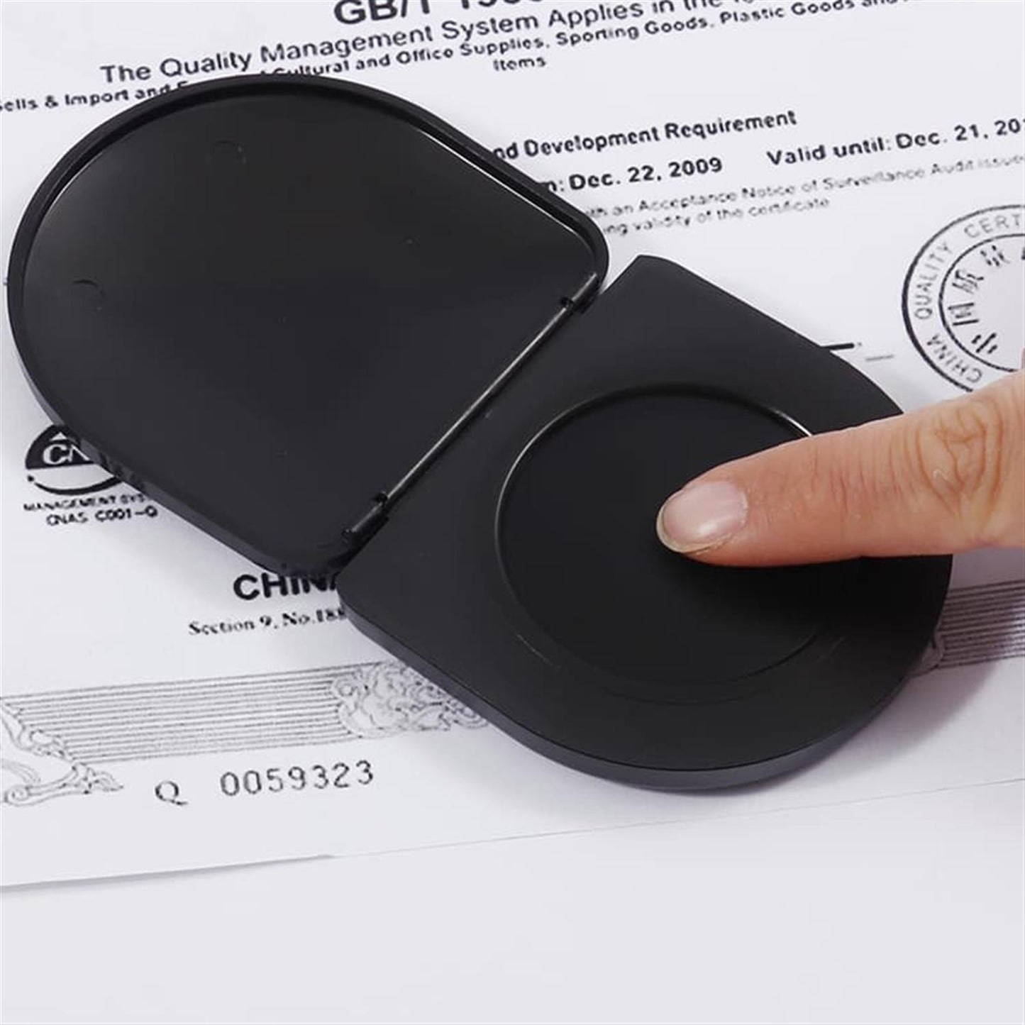 Round Plastic Black Fingerprint Pad