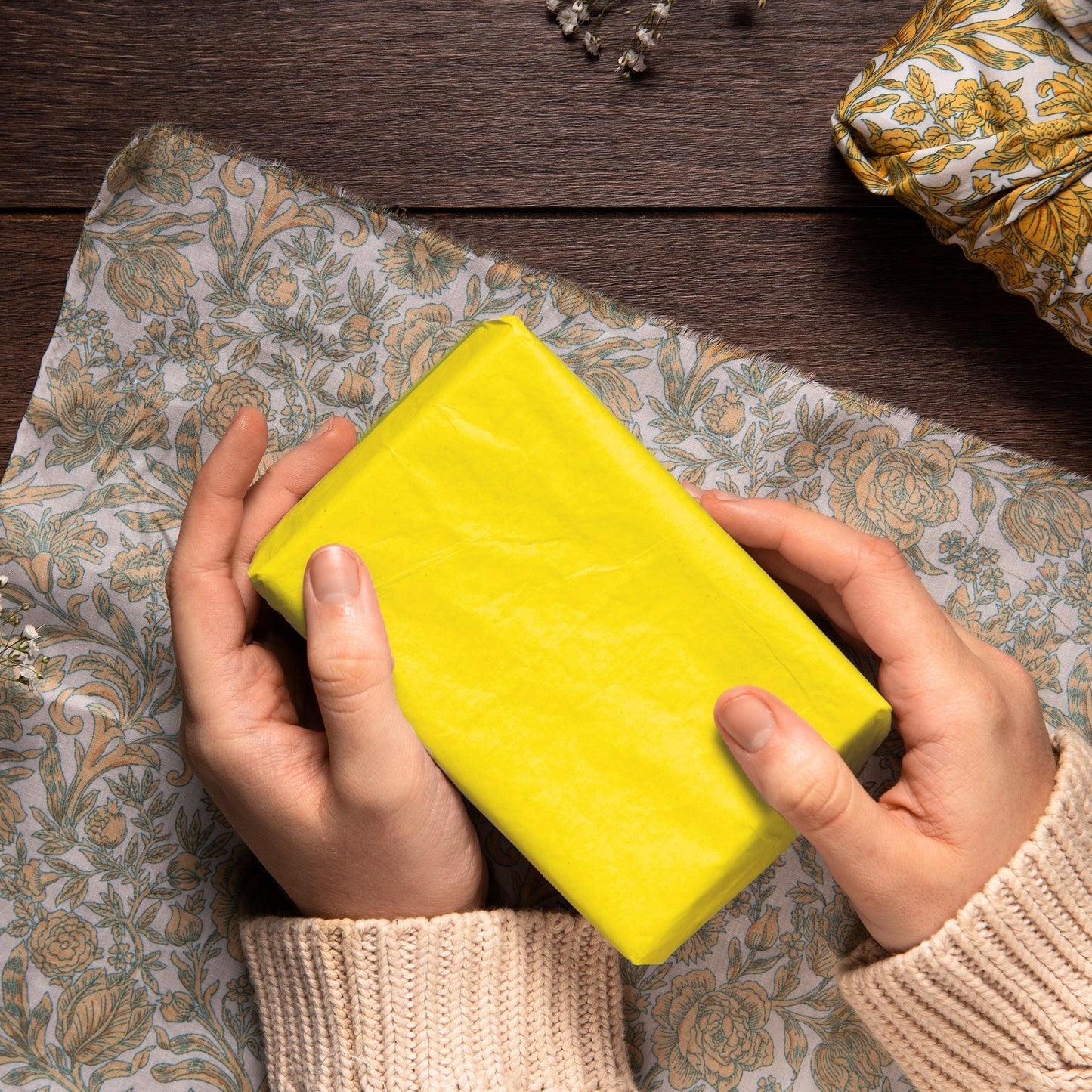 Pack of 10 Yellow Acid Free 50 x 70cm Tissue Paper Sheets