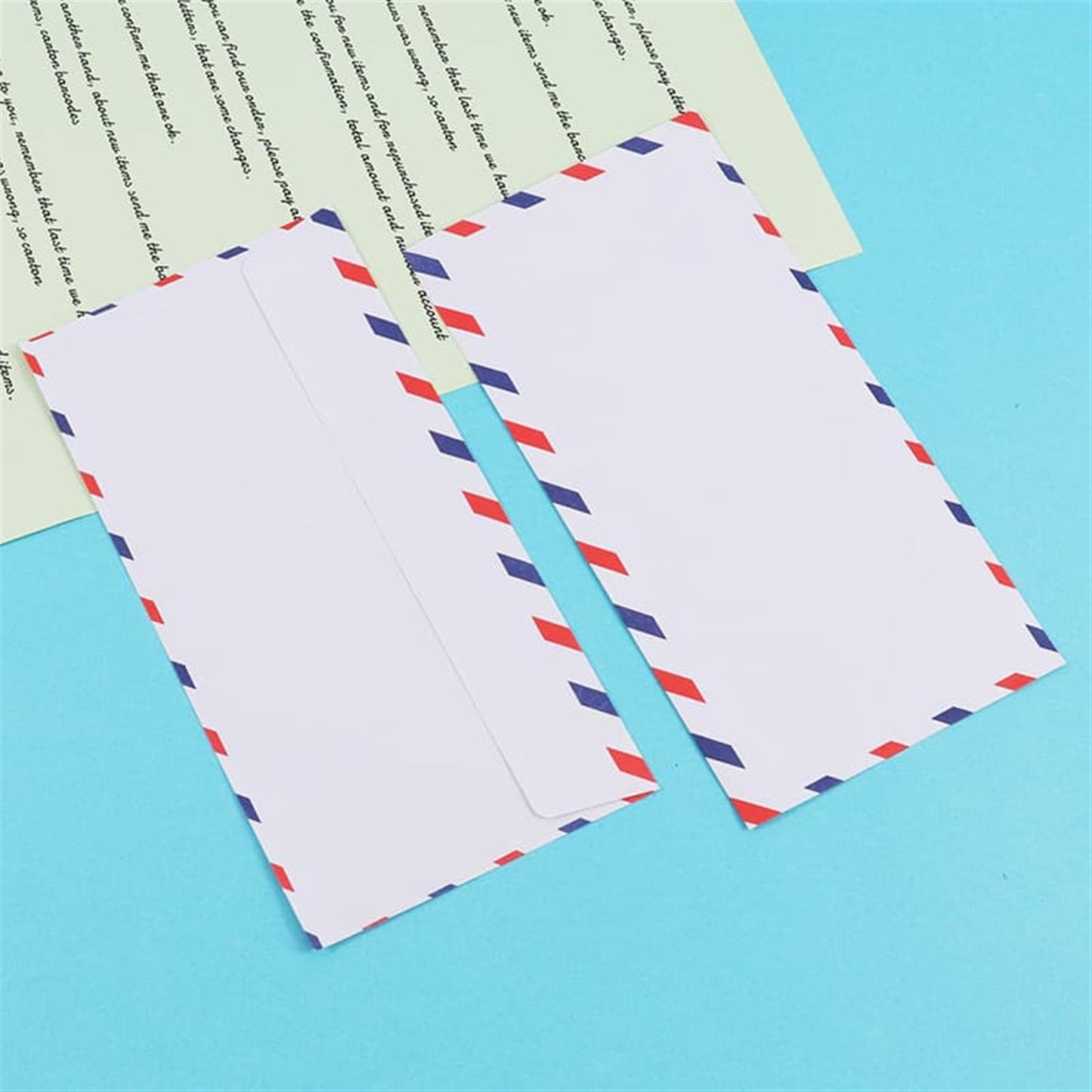 Pack of 25 80gsm Red and Blue Strip Self-Adhesive Air Mailing Envelopes 11 x 22cm