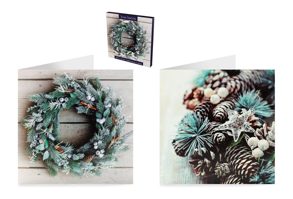 Pack of 10 Luxury Foliage Wreath Design Christmas Greeeting Cards ...