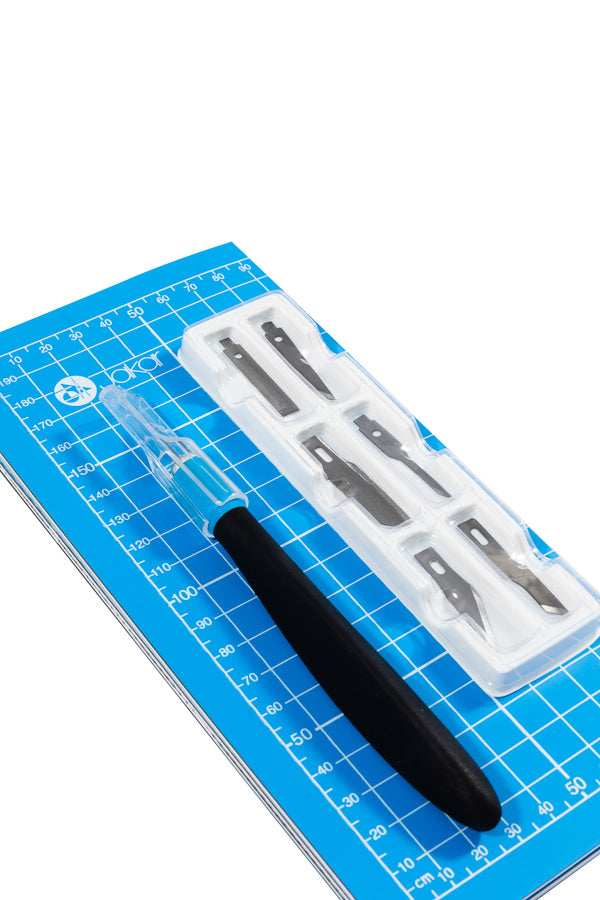A4 Folding Cutting Mat and Craft Knife Set