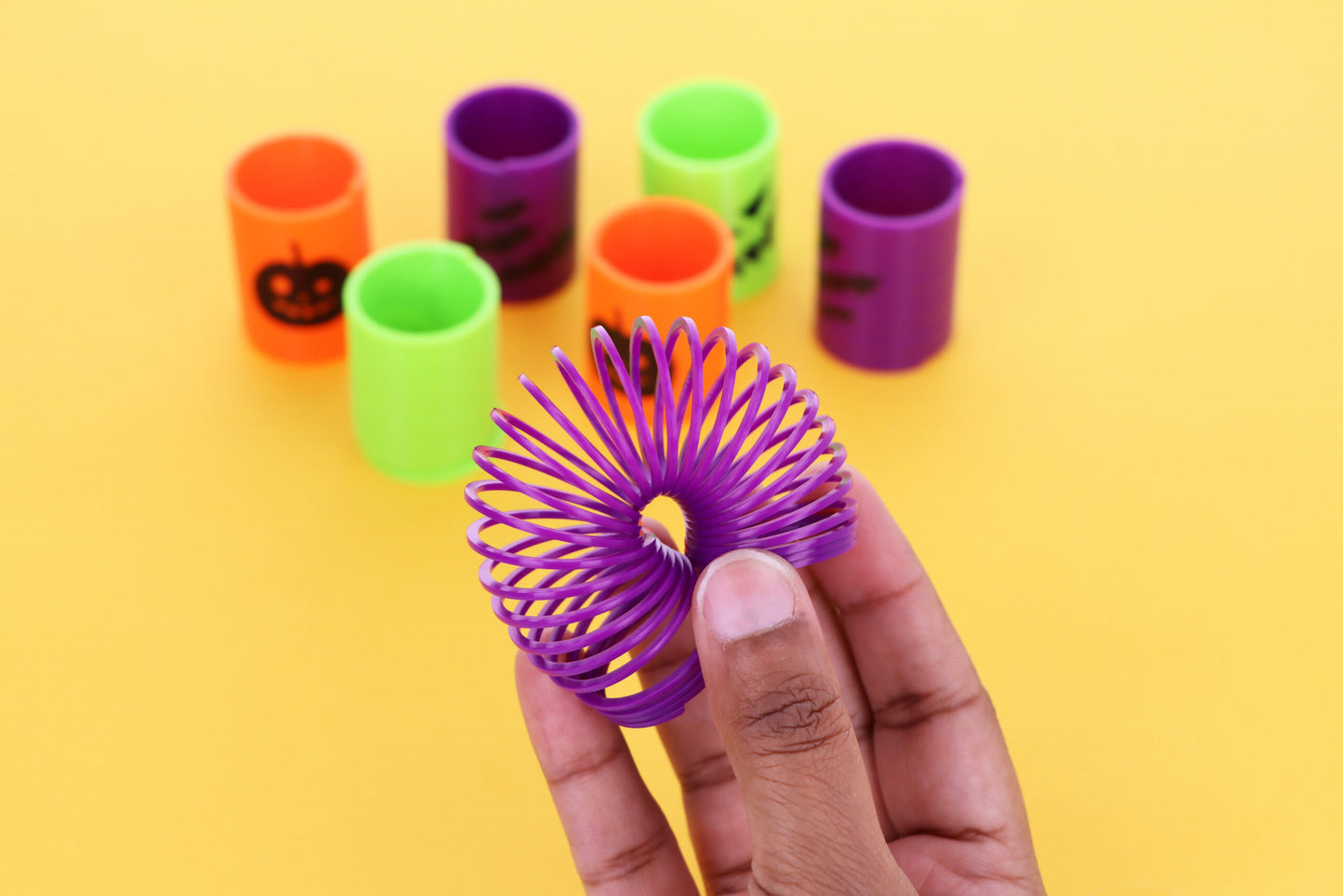 Pack of 12 Halloween Springs 3cm