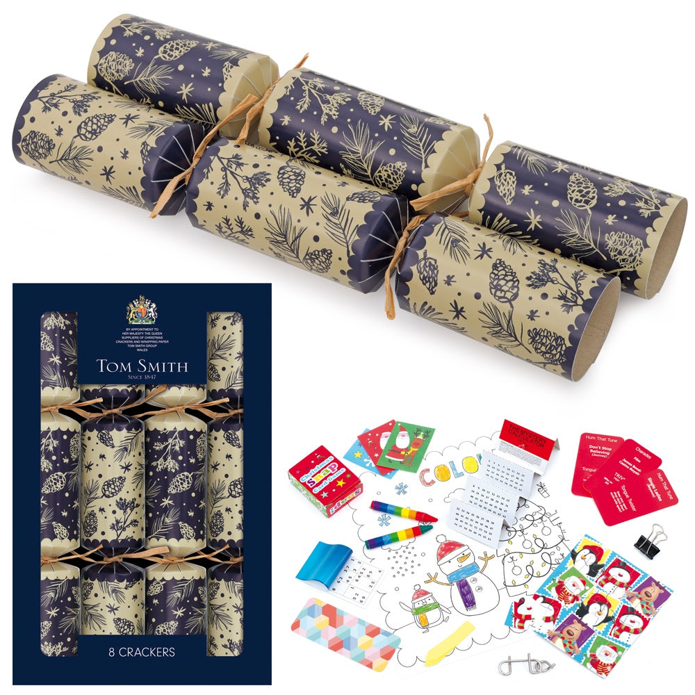 Pack of 8 12.5" Foliage Family Christmas Dinner Crackers