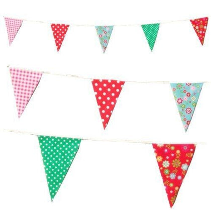 Red and Green Shabby Chic Vintage Print Bunting 10m with 20 Pennants