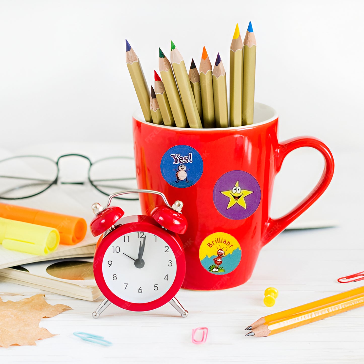 Pack of 324 Motivational Bugs 24mm Round Self-Adhesive Labels