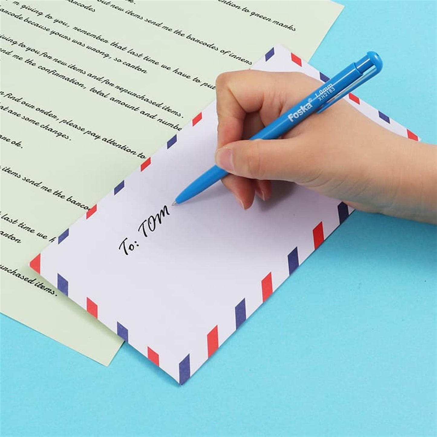 Pack of 25 80gsm Red and Blue Strip Self-Adhesive Air Mailing Envelopes 11 x 22cm
