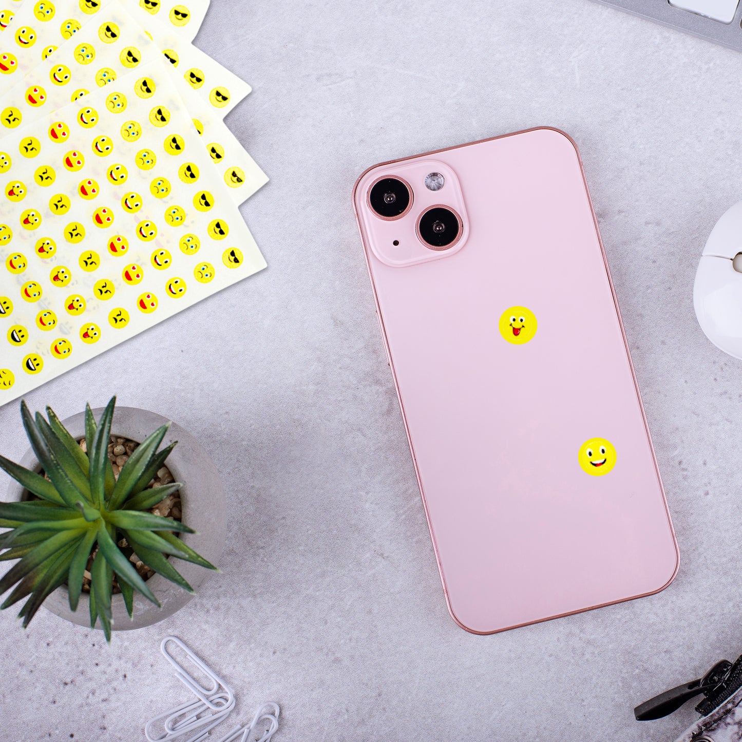 Pack of 3780 Smile Face 8mm Self Adhesive Labels