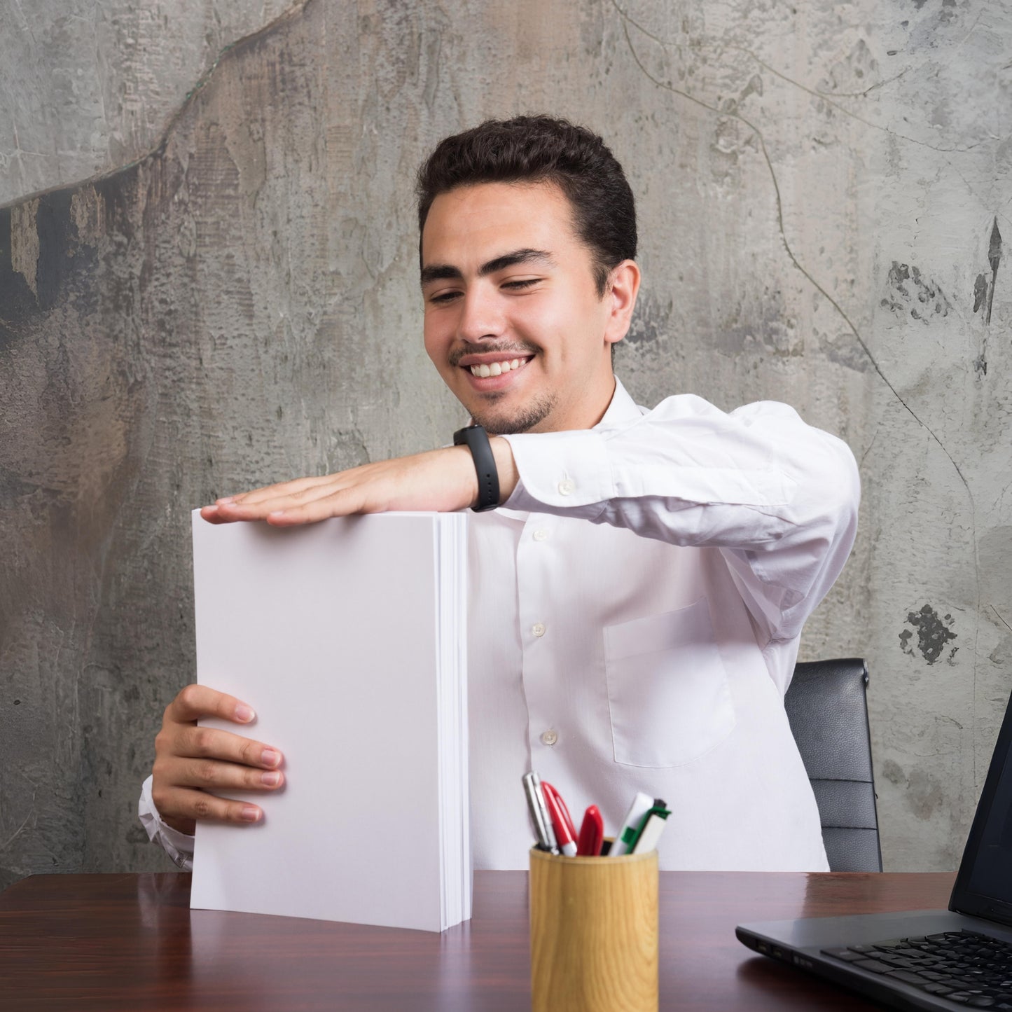 A4 Copier Paper 80gsm – 300 Reams (150000 Sheets) | High-Quality White Copy Paper for Inkjet, Laser Printers & Photocopiers