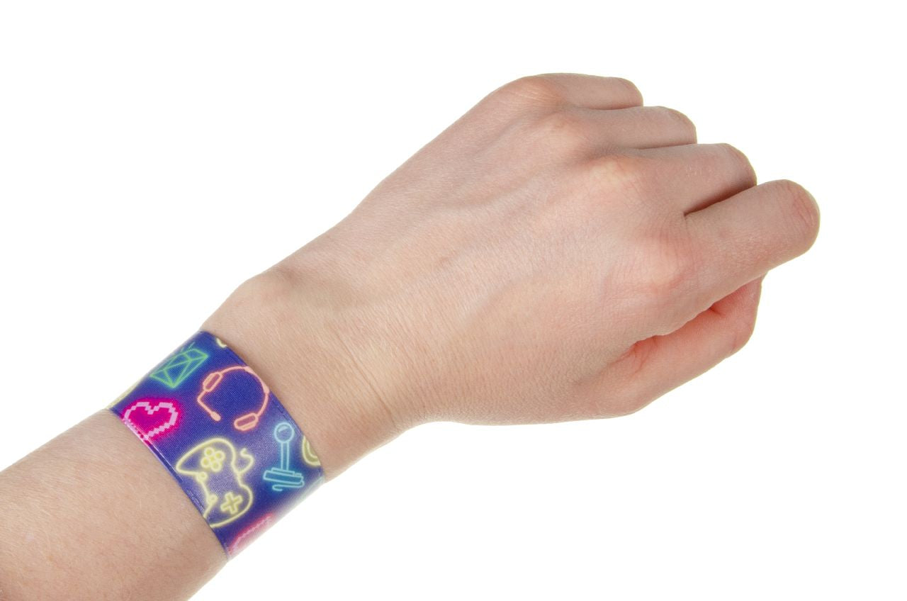 Pack of 36 Gamer Snap Bracelets