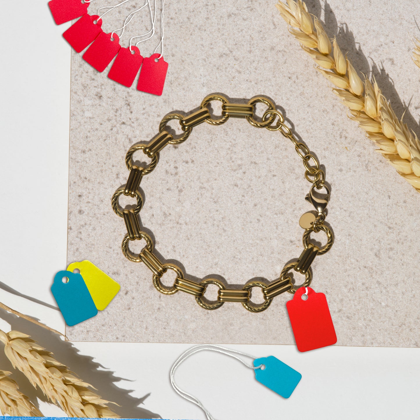 Pack of 4800 Medium Purple Strung Tags 25 x 39mm