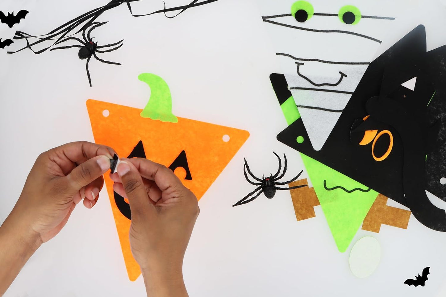 DIY Felt Halloween Bunting Set